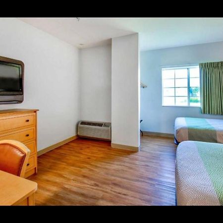 Oyo Townhouse Sulphur,La Extended Stay Екстериор снимка