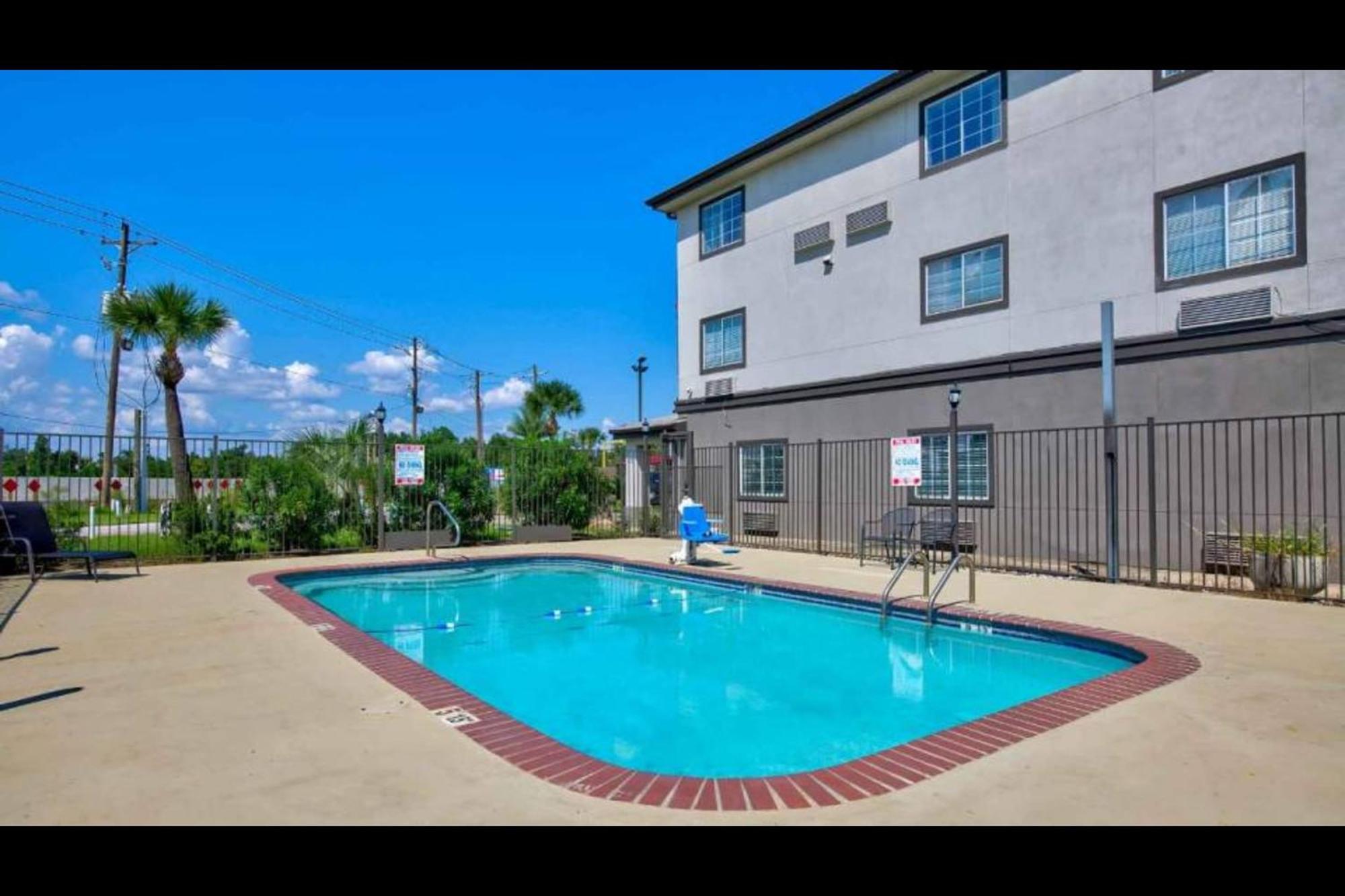 Oyo Townhouse Sulphur,La Extended Stay Екстериор снимка